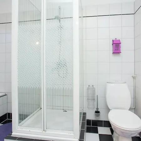 Holiday home In By Canal Alkmaar